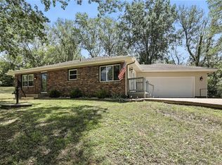 31785 Outlook Dr, Excelsior Springs, MO 64024