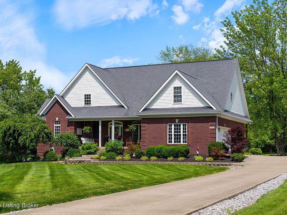 1st image of 3817 Carriage Hill Dr