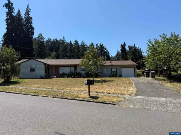 1050 1st Ave, Sweet Home, OR 97386