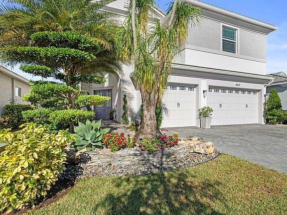 3rd image of 4619 Citron Way