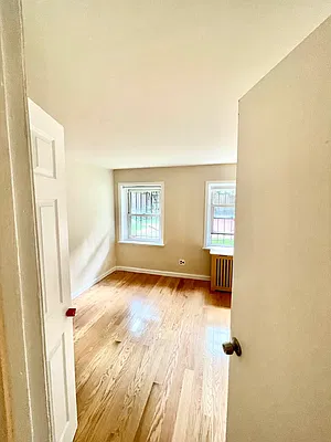 Rented by Pear NYC LLC | media 3