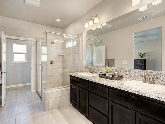 Owner s Suite Bathroom