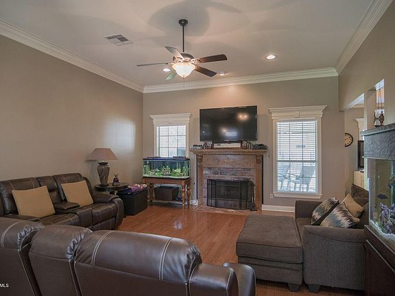 5th image of 107 Millcrest Dr