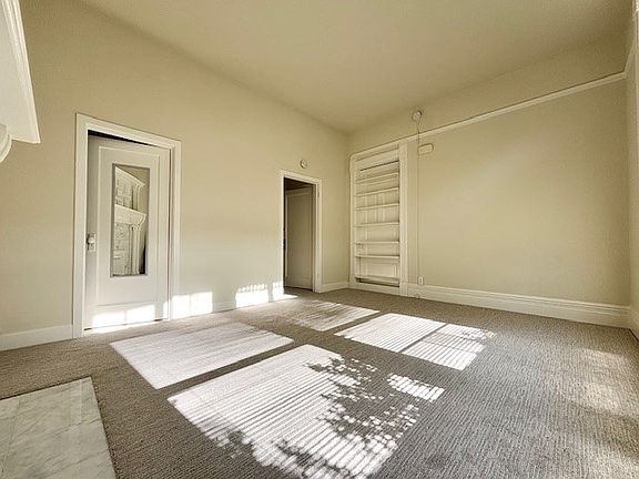 3rd image of 2140 Vallejo St APT 1