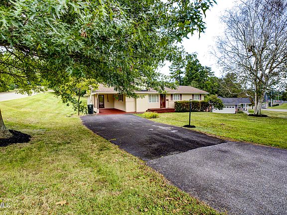 5th image of 167 Cherry Ln
