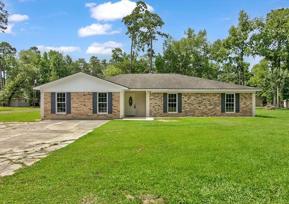 1st image of 13365 Chimney Rock Dr