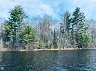 8720 W Branch Rd, Duluth, MN 55803