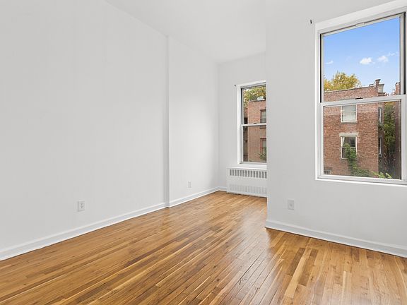 5th image of 21 W 129th St APT 3