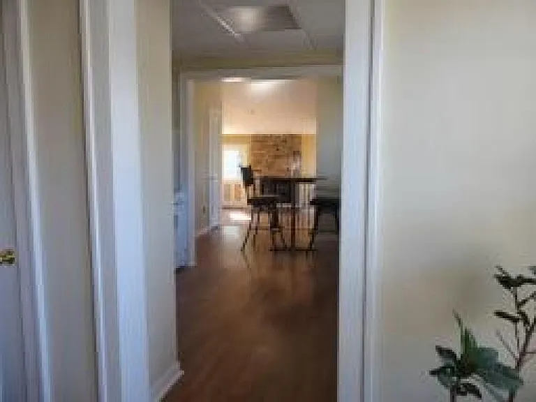 44 Evergreen Ave — Photo 12
