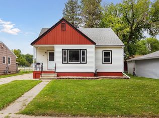 331 W 11th Ave, Worthington, MN 56187