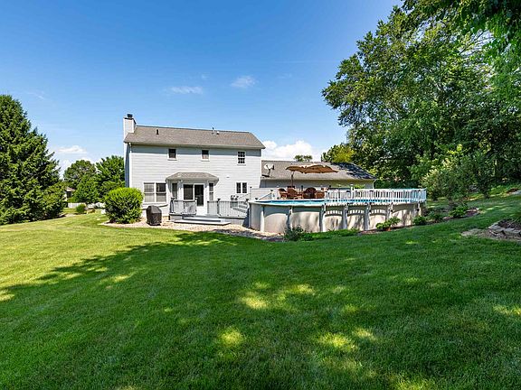 5th image of 17144 Moonlite Dr