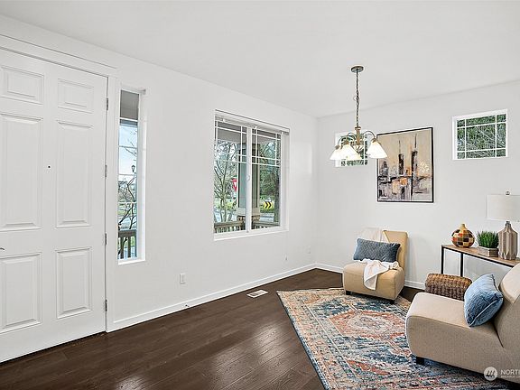 3rd image of 5243 53rd Avenue SE