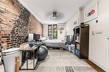 Rented by REAL New York