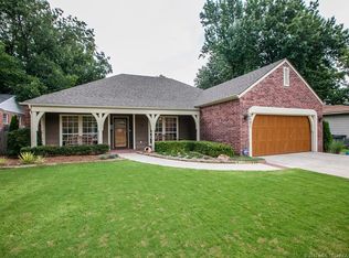 2601 E 55th Pl, Tulsa, OK 74105