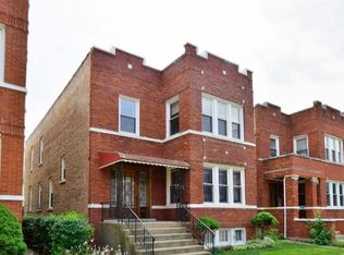 5353 W Newport Ave Floor 1, Chicago, IL 60641