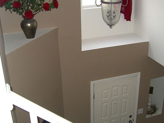 2-Story Entry