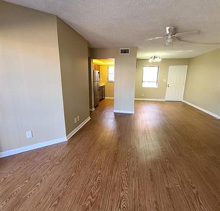 2nd image of 1850 N Congress Ave APT 303