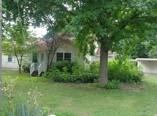 2409 W Saint Louis Ave, Vandalia, IL 62471
