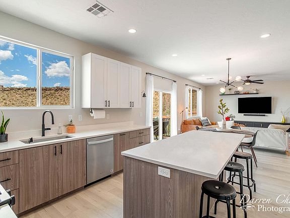 5th image of 840 N Twin Lakes Dr #422