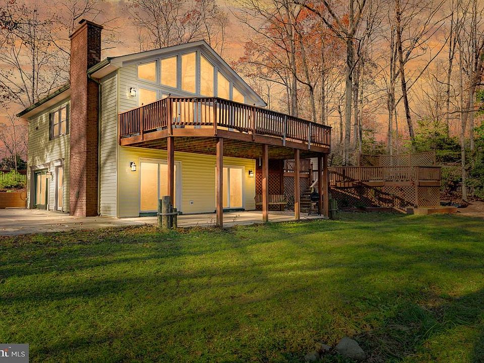1st image of 22891 Piney Wood Cir