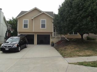 205 NE 113th St, Kansas City, MO 64155