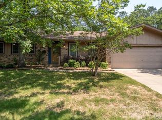 10120 Charterhouse Rd, Little Rock, AR 72227