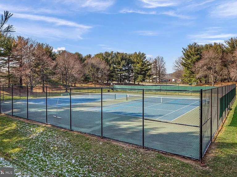13116 Nestlewood Ct — Photo 48