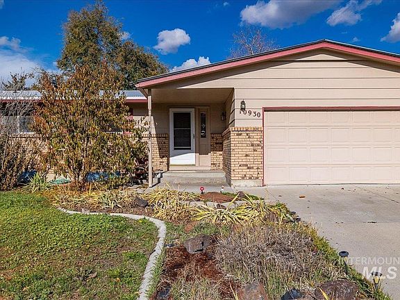 4th image of 10930 W Sandhurst Dr