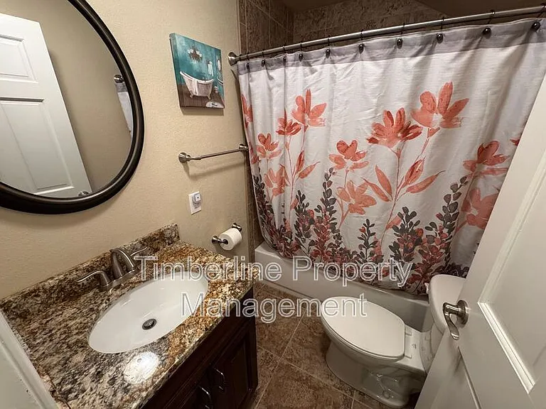 5265 Champagne Dr — Photo 26