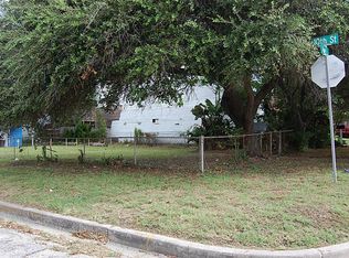 1114 10th St, Galveston, TX 77550