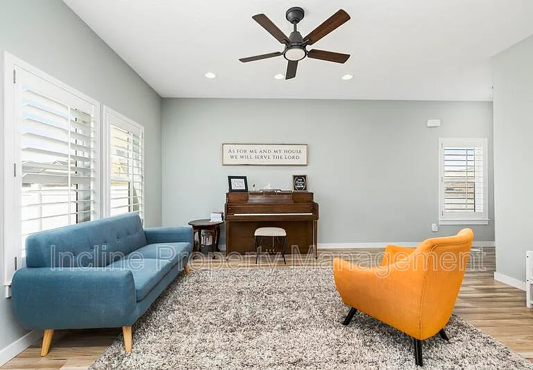 4438 E Hurstbourne Dr — Photo 3