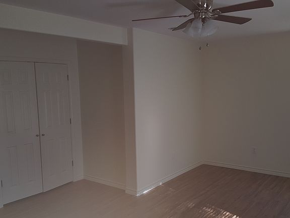 4th image of 2741 8th St