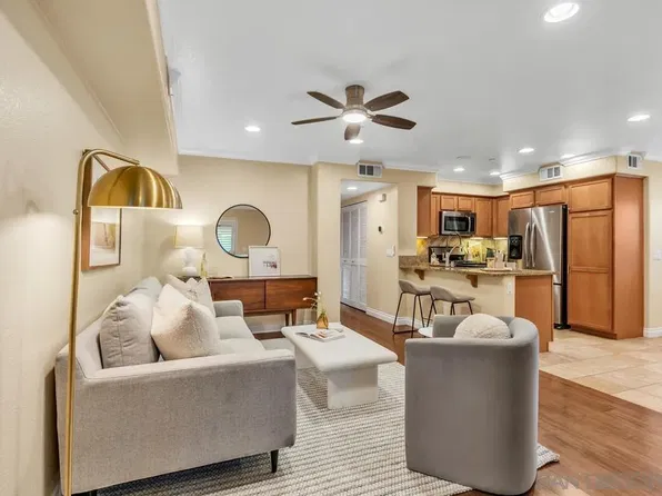3463 Coastline Pl, San Diego, CA 92110