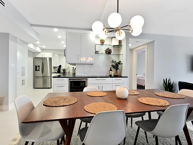 4001 Gulf Shore Blvd N #602 — Photo 9