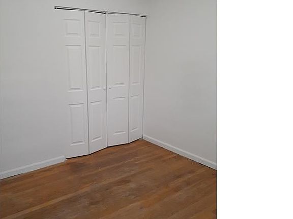 5th image of 21746 E Eleven Mile Rd