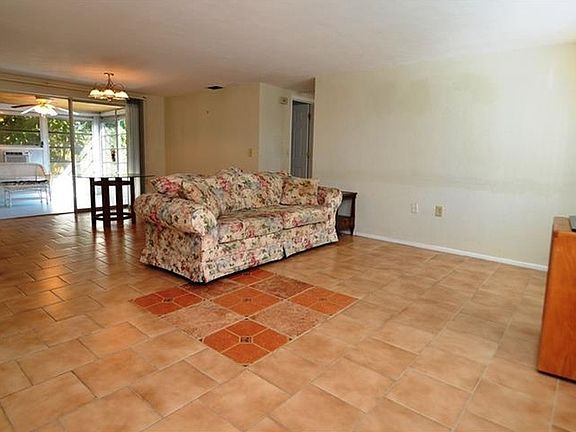 LIVING/DINING AREA HAVE TILE FLOORING