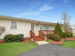 200 S Traster St, Altamont, KS 67330