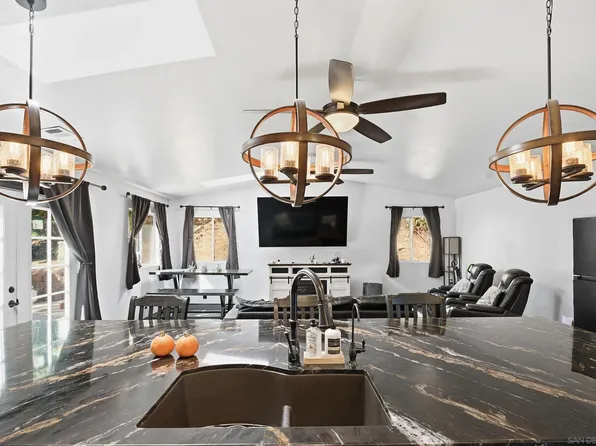 8524 Big Rock Rd, Santee, CA 92071