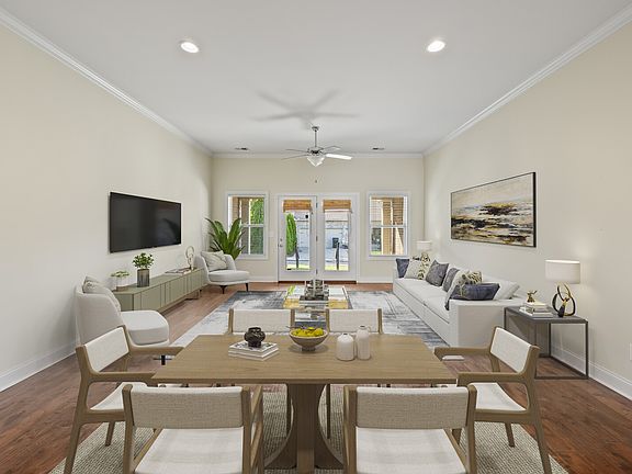 2nd image of 122 Odie Ray St #B
