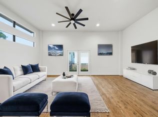1215 Summer St #C, Houston, TX 77007