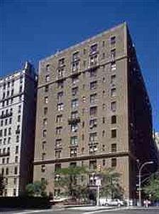 5th image of 850 Park Ave APT 9C