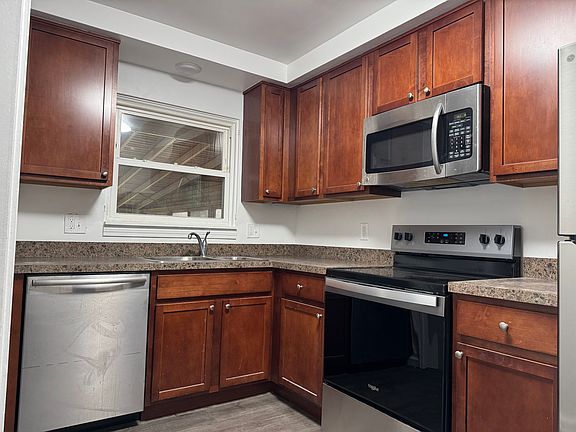 2nd image of 13021 Burton Ave