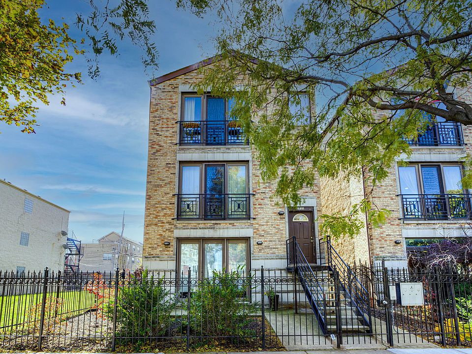 1st image of 2711 W Washington Blvd #2
