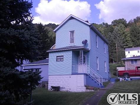 1st image of 56 Roosevelt Ave
