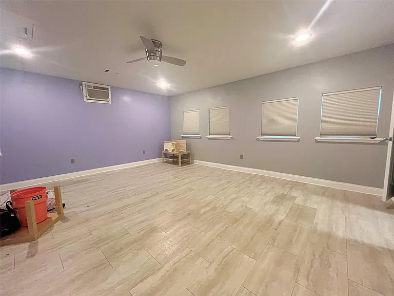 8702 Dawnridge Cir — Photo 20