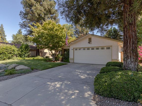 3rd image of 5462 W Sample Ave