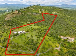 1374 Linn Rd, Eagle Point, OR 97524