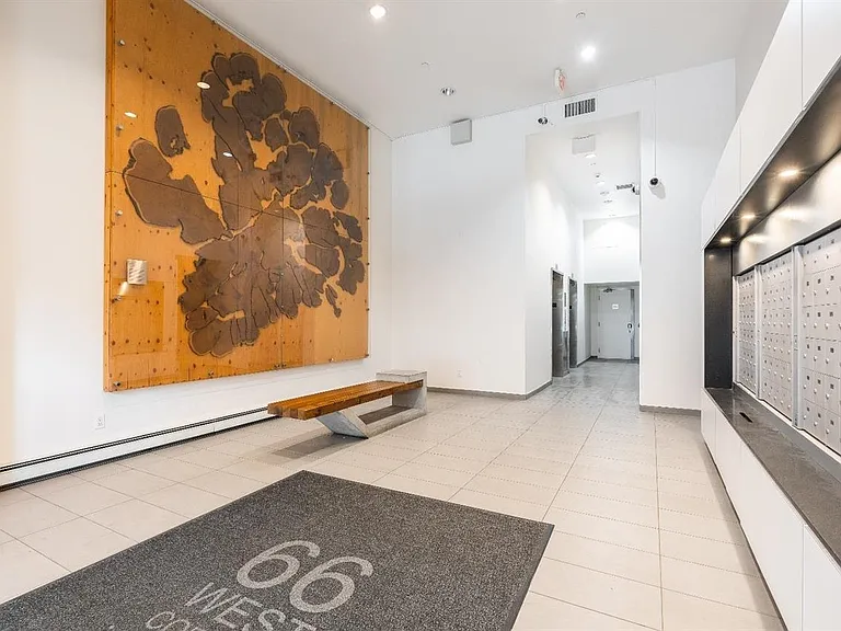 66 Cordova St W #1011 — Photo 31