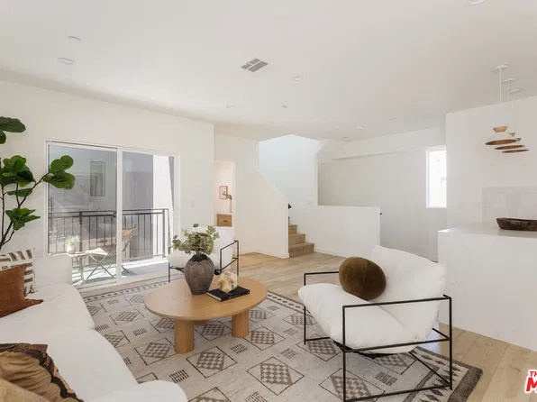 1231 1/2 N June St, Los Angeles, CA 90038