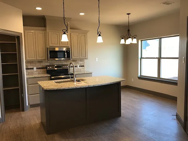 7438 Salerno Ct — Photo 5